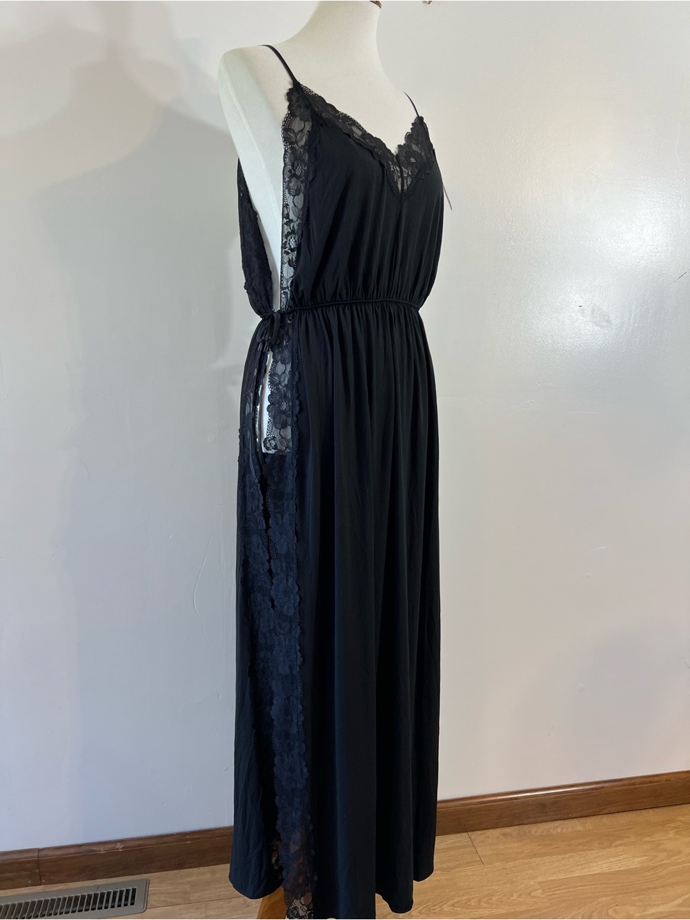 Victoria's Secret Black Sz M Modal Lace Trim Long Open Slip Dress Flowy Maxi NWT